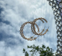 Load image into Gallery viewer, Chain Hoops